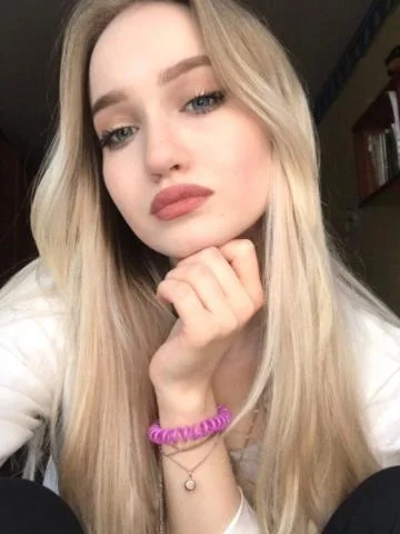 Анжела
