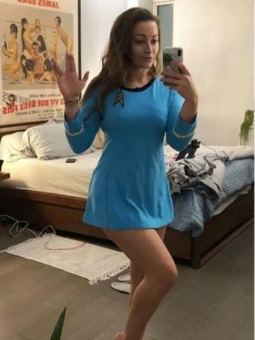 Дина